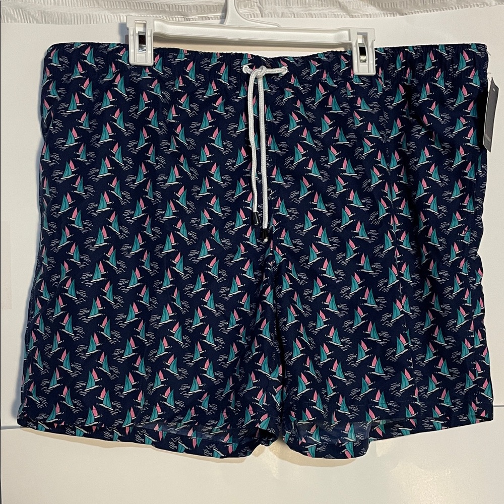 Crown & Ivy Sailboat Print Swim Trunks - Navy size men’s XXL